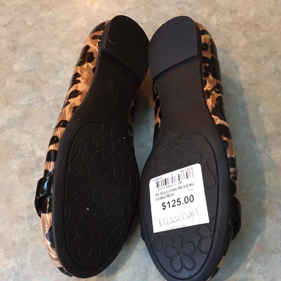 Anne Klein iflex leopard print flats (sz 7 1/2) - Picture 4 of 9
